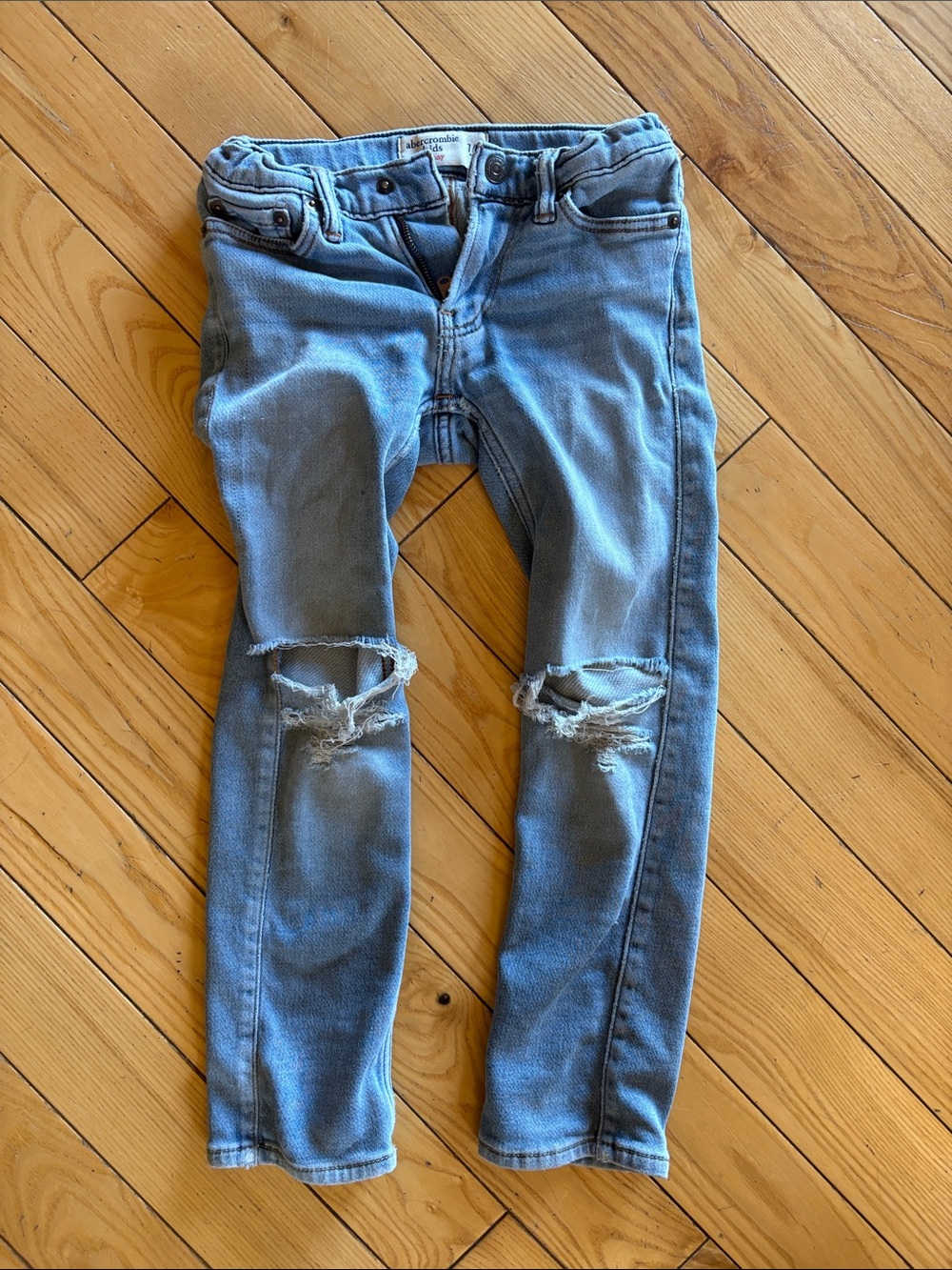 abercrombie kids Light Blue Ripped Skinny Jeans and Flare Set